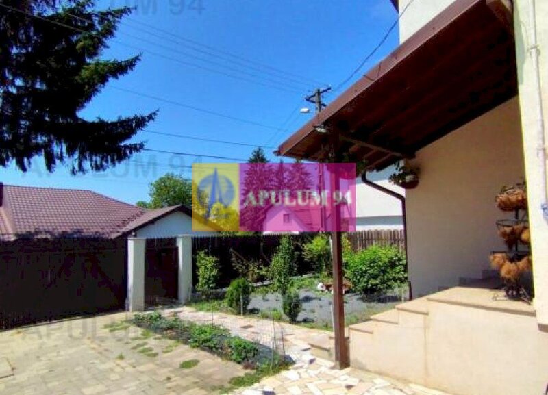 Vila de vanzare in Campina